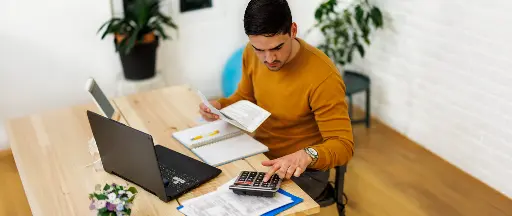 link to blog post How to Choose the Right Budgeting Tool